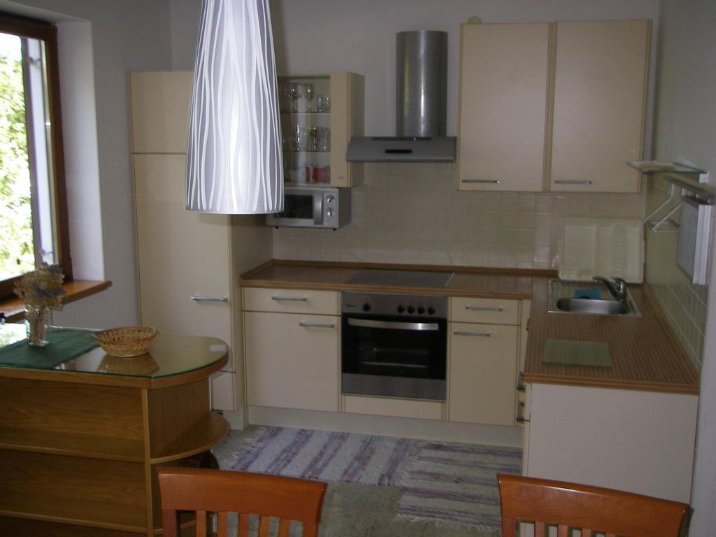 Apartments Premantura Cameră foto